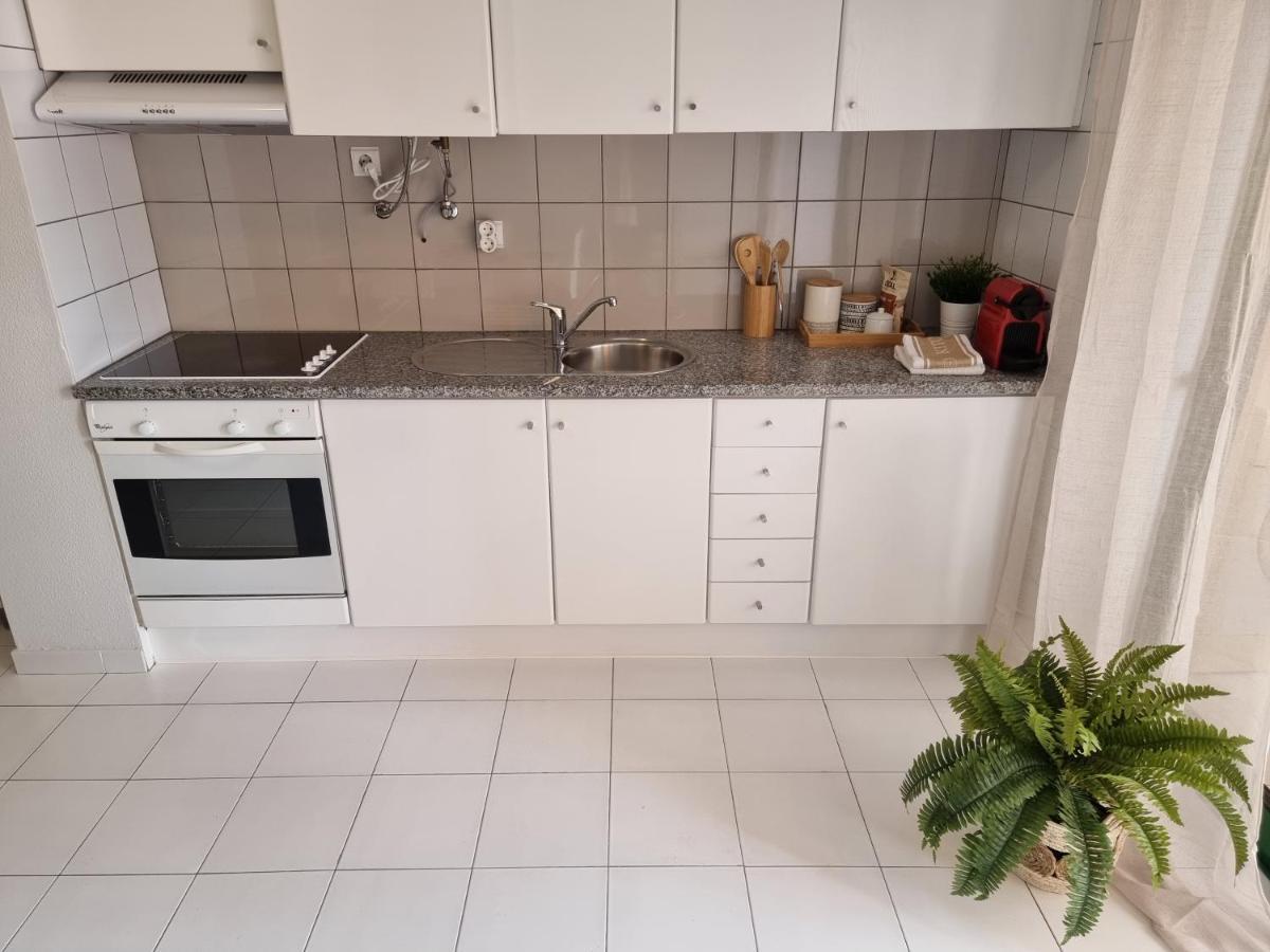 Apartamento Encantador Com Piscina Aquecida Portimão Exteriör bild