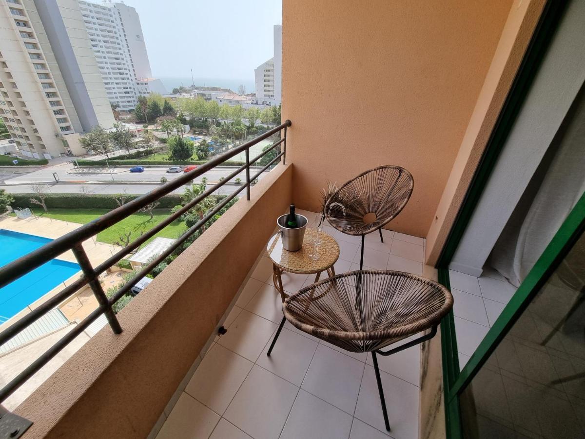 Apartamento Encantador Com Piscina Aquecida Portimão Exteriör bild