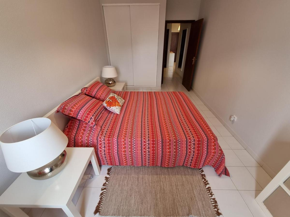 Apartamento Encantador Com Piscina Aquecida Portimão Exteriör bild