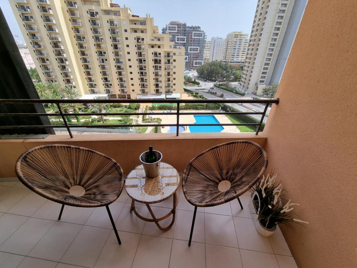 Apartamento Encantador Com Piscina Aquecida Portimão Exteriör bild