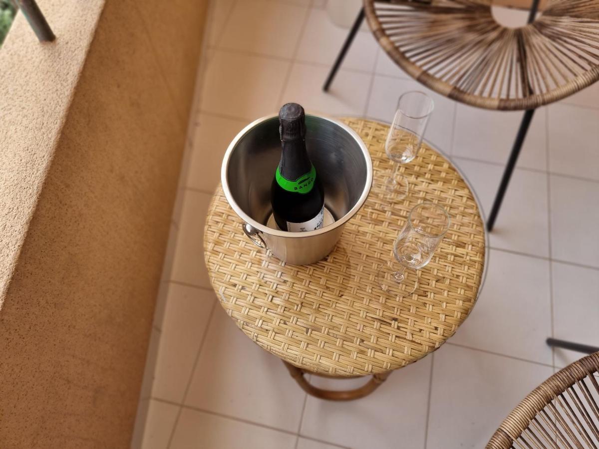 Apartamento Encantador Com Piscina Aquecida Portimão Exteriör bild
